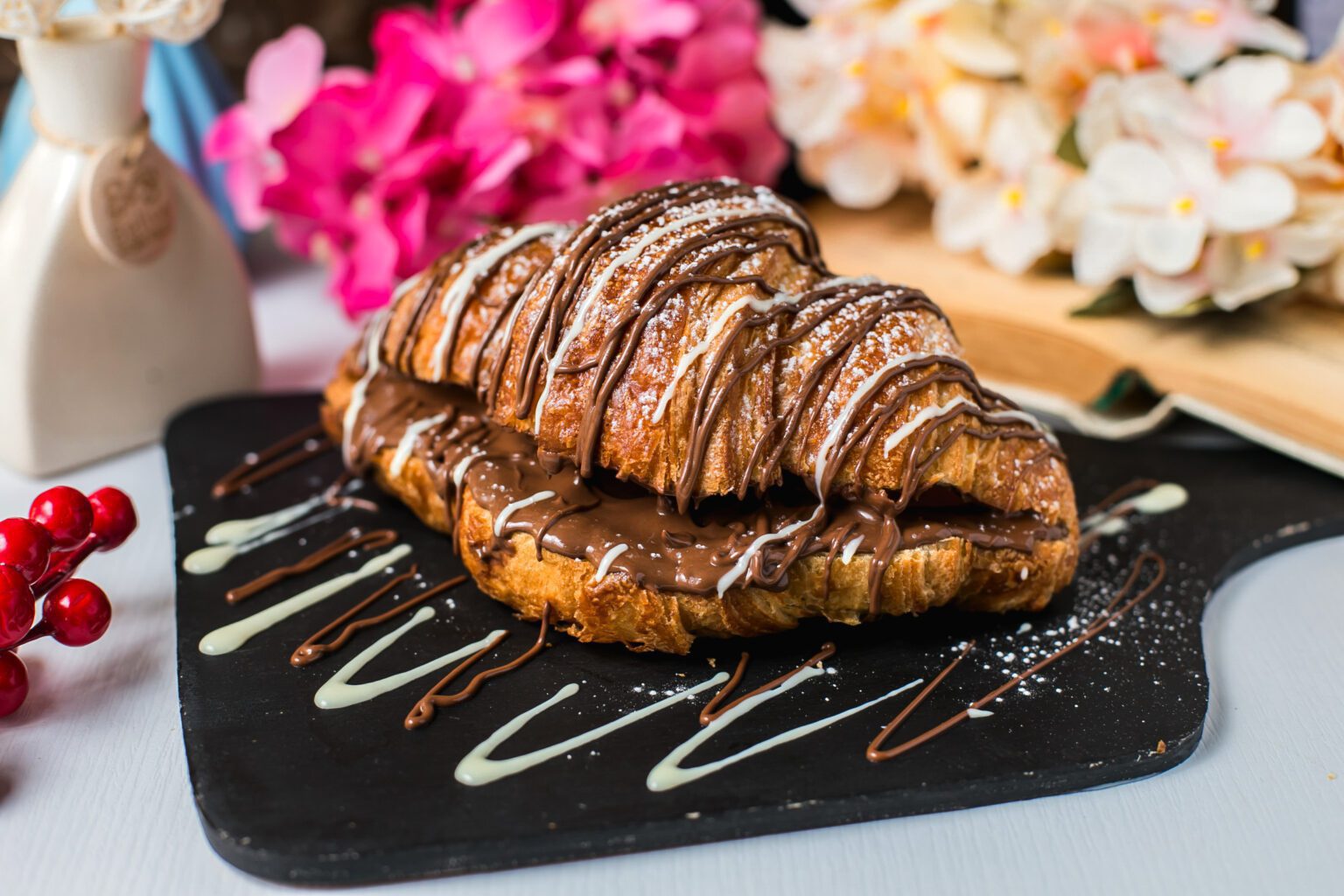 Croissant de nutella e croissant trufado! Uma delícia irresistível! croissant