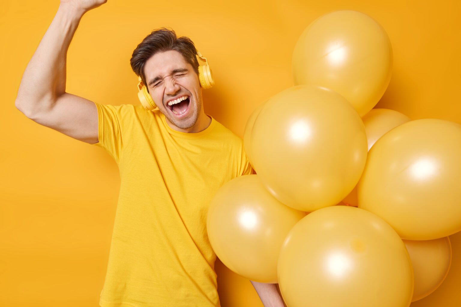 Festa das cores amarelas, 9 dicas para saber o que levar. Confira! festa