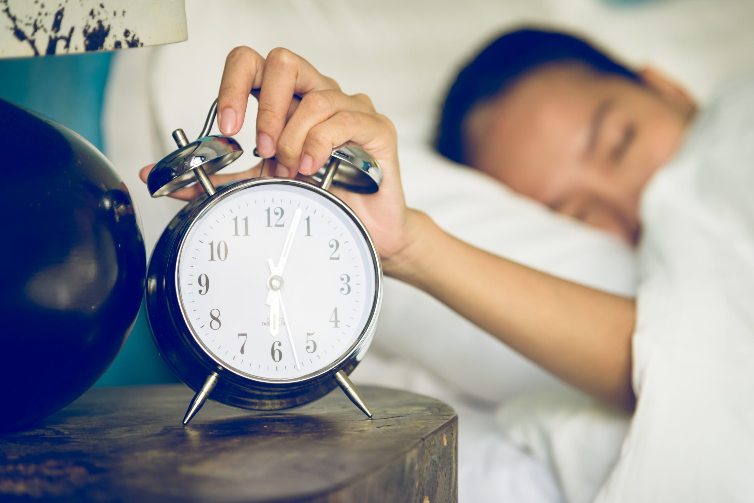 Você sabe quantas horas de sono é indicado dormir por dia para se manter bem e saudável?